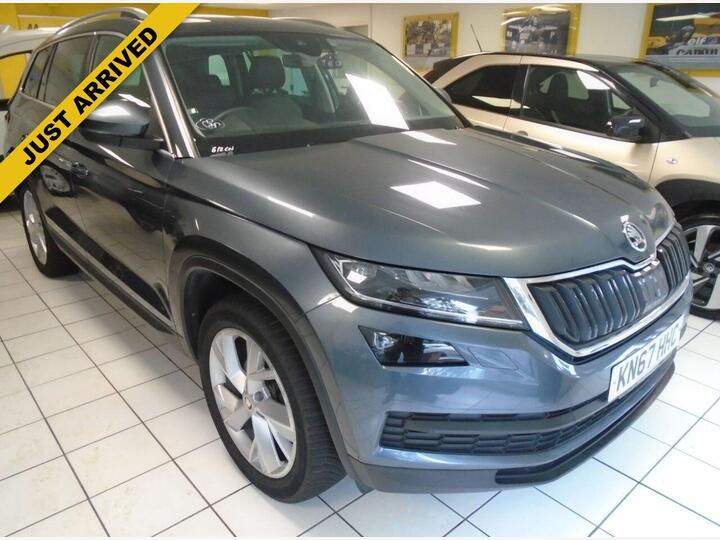 Skoda KODIAQ 2.0 TDI Edition 4WD Euro 6 (s/s) 5dr (7 Seat) Skoda KODIAQ 2.0 TDI Edition 4WD Euro 6 (s/s) 5dr (7 Seat)