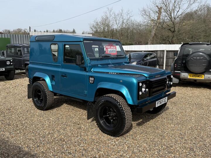 Land Rover DEFENDER 90 2.5 TDi County Station Wagon SWB
