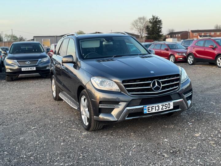 Mercedes-Benz M Class 2.1 ML250 BlueTEC AMG Sport G-Tronic 4WD Euro 6 (s/s) 5dr Mercedes-Benz M Class 2.1 ML250 BlueTEC AMG Sport G-Tronic 4WD Euro 6 (s/s) 5dr
