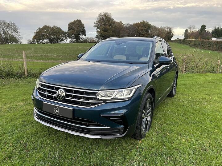 Volkswagen Tiguan 1.5 TSI Elegance DSG Euro 6 (s/s) 5dr