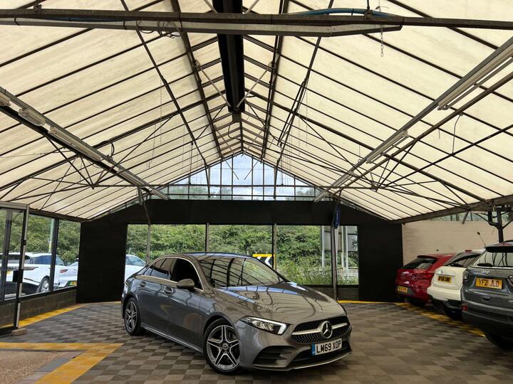Mercedes-Benz A-CLASS 1.5 A180d AMG Line 7G-DCT Euro 6 (s/s) 4dr