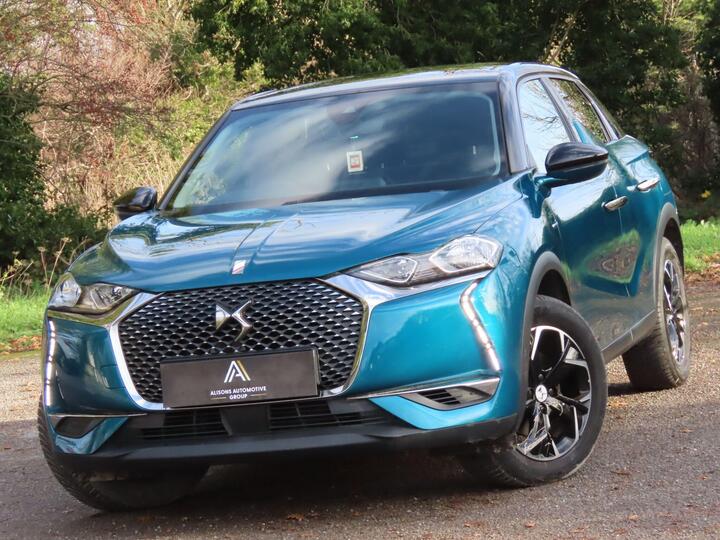 DS AUTOMOBILES DS 3 CROSSBACK E-TENSE 50kWh Prestige Crossback Auto 5dr DS AUTOMOBILES DS 3 CROSSBACK E-TENSE 50kWh Prestige Crossback Auto 5dr