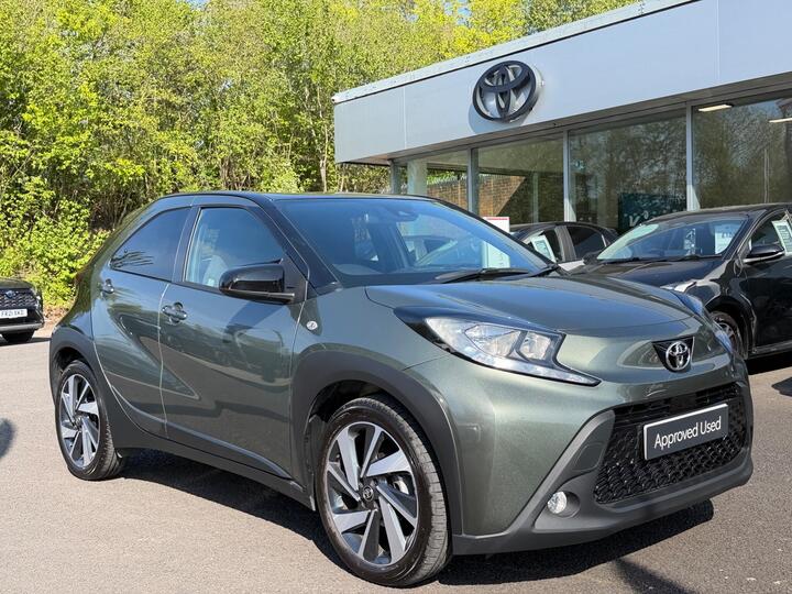 Toyota Aygo X 1.0 VVT-i Edge Euro 6 (s/s) 5dr