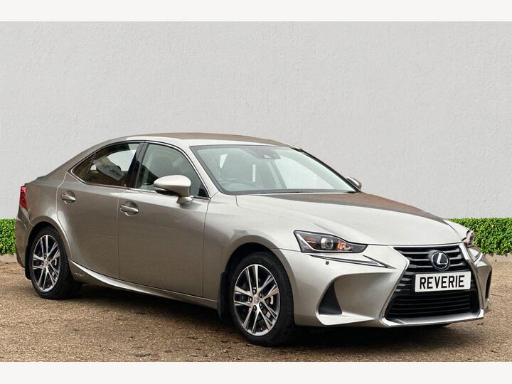Lexus IS 2.5 300h Advance E-CVT Euro 6 (s/s) 4dr
