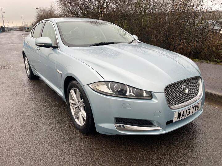Jaguar XF 2.2d Luxury Auto Euro 5 (s/s) 4dr