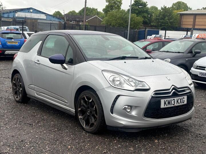 Citroen DS3 1.6 E-HDi Airdream DStyle Plus Euro 5 (s/s) 3dr