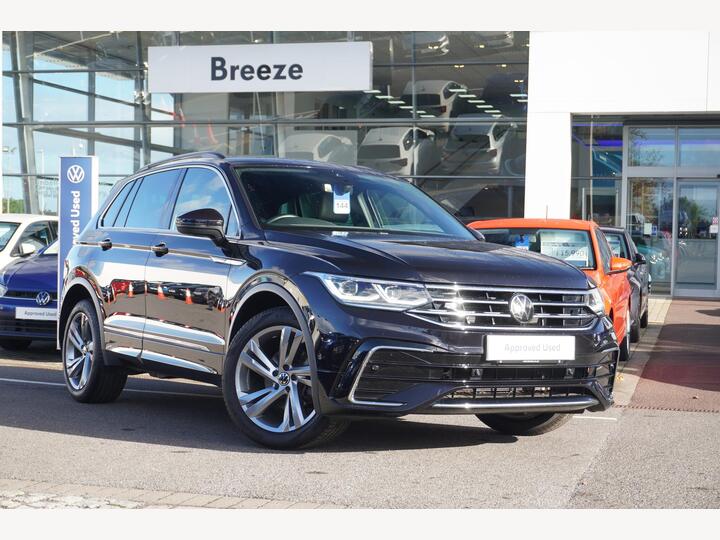 Volkswagen TIGUAN 1.5 TSI R-Line Edition DSG Euro 6 (s/s) 5dr Volkswagen TIGUAN 1.5 TSI R-Line Edition DSG Euro 6 (s/s) 5dr
