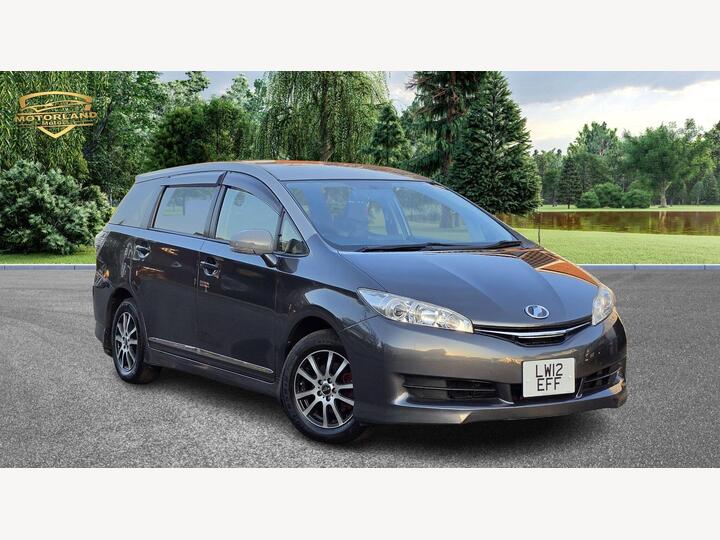 Toyota Verso WISH 1.8 V-Matic Excel CVT Euro 5 5dr Toyota Verso WISH 1.8 V-Matic Excel CVT Euro 5 5dr