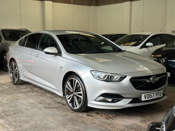 Vauxhall Insignia 2.0 Turbo D BlueInjection SRi VX Line Nav Grand Sport Euro 6 (s/s) 5dr Vauxhall Insignia 2.0 Turbo D BlueInjection SRi VX Line Nav Grand Sport Euro 6 (s/s) 5dr