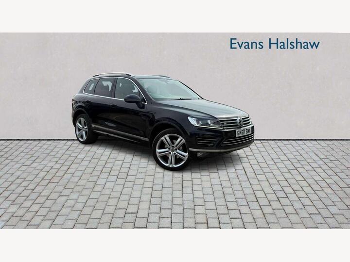 Volkswagen Touareg 3.0 TDI V6 R-Line Plus Tiptronic 4WD Euro 6 (s/s) 5dr Volkswagen Touareg 3.0 TDI V6 R-Line Plus Tiptronic 4WD Euro 6 (s/s) 5dr