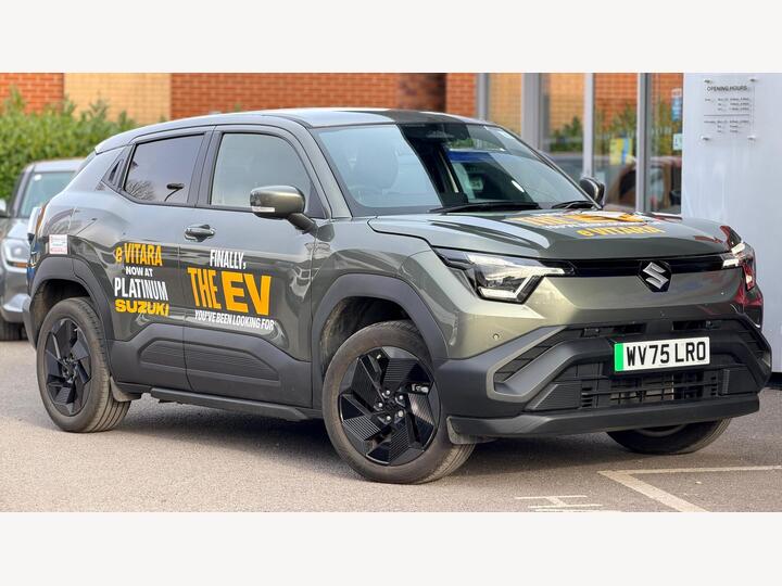 Suzuki E Vitara 61kWh Motion Auto 5dr