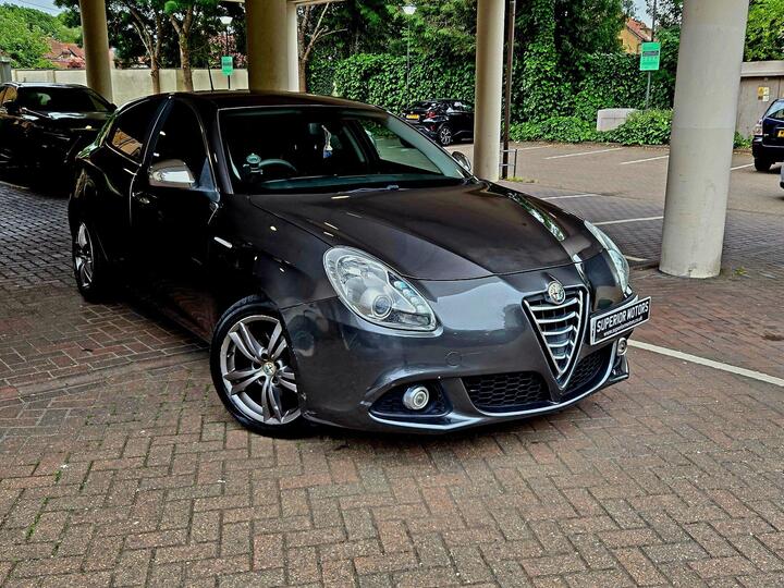 Alfa Romeo Giulietta 1.4 TB Distinctive Euro 6 (s/s) 5dr