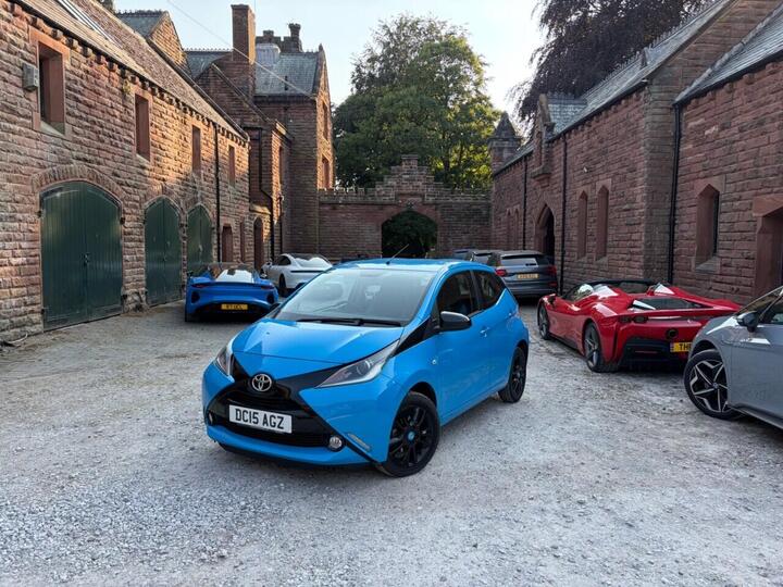 Toyota AYGO 1.0 VVT-i X-cite X-shift Euro 6 5dr