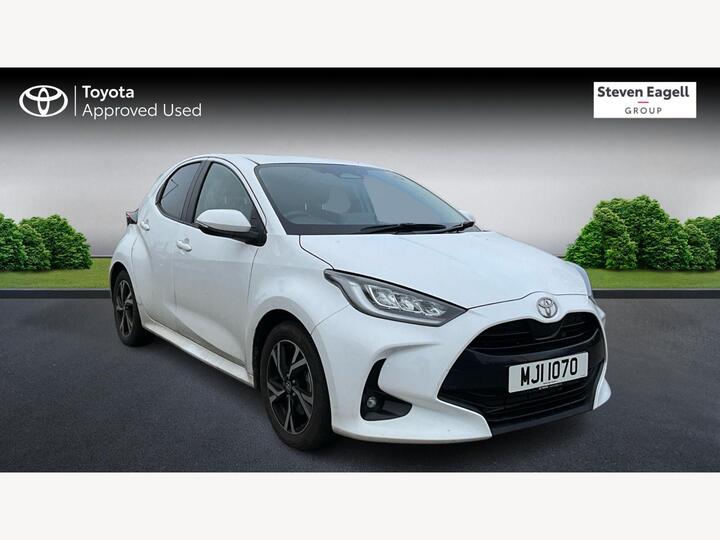 Toyota Yaris 1.5 VVT-h Design E-CVT Euro 6 (s/s) 5dr