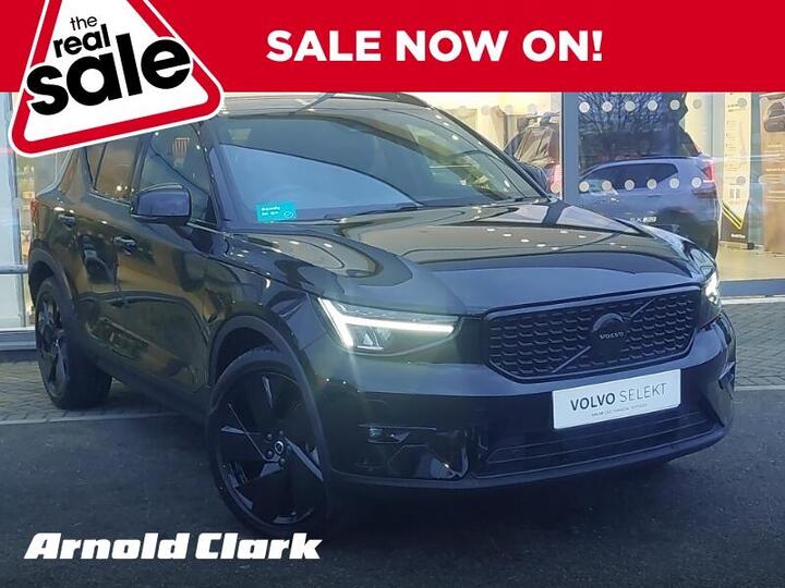 Volvo XC40 2.0 B3 MHEV Plus Black Edition DCT Auto Euro 6 (s/s) 5dr