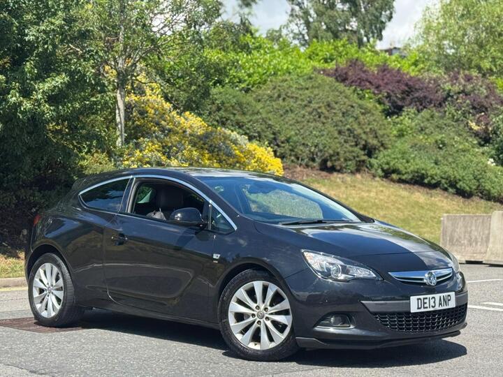 Vauxhall Astra GTC 1.7 CDTi EcoFLEX 109g SRi Euro 5 (s/s) 3dr