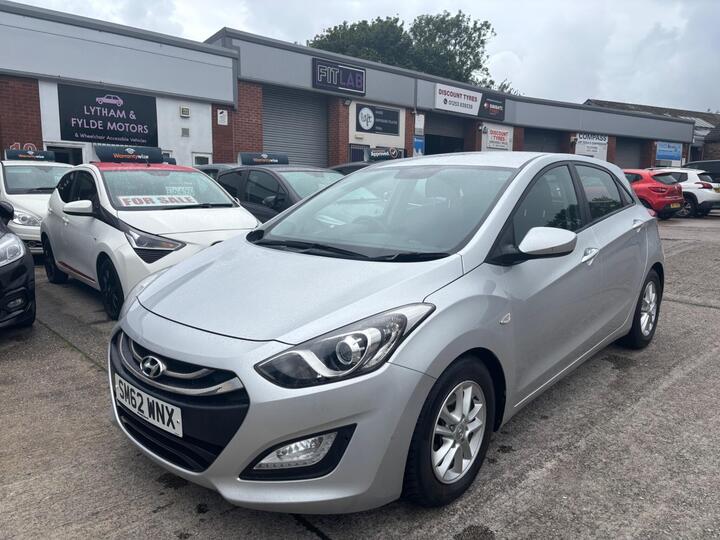 Hyundai I30 1.6 CRDi Active Auto Euro 5 5dr