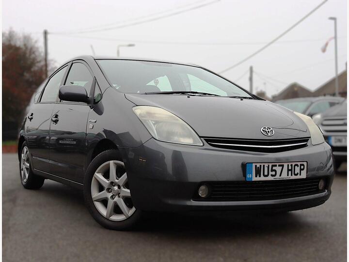 Toyota Prius 1.5 T Spirit CVT 5dr