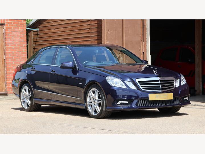 Mercedes-Benz E Class 3.0 E350 CDI V6 BlueEfficiency Sport G-Tronic Euro 5 4dr