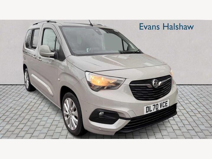 Vauxhall COMBO LIFE DIESEL ESTATE 1.5 Turbo D Elite Auto Euro 6 (s/s) 5dr Vauxhall COMBO LIFE DIESEL ESTATE 1.5 Turbo D Elite Auto Euro 6 (s/s) 5dr
