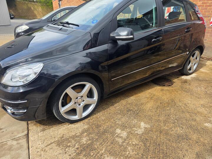 Mercedes-Benz B Class 1.5 B160 Sport CVT 5dr