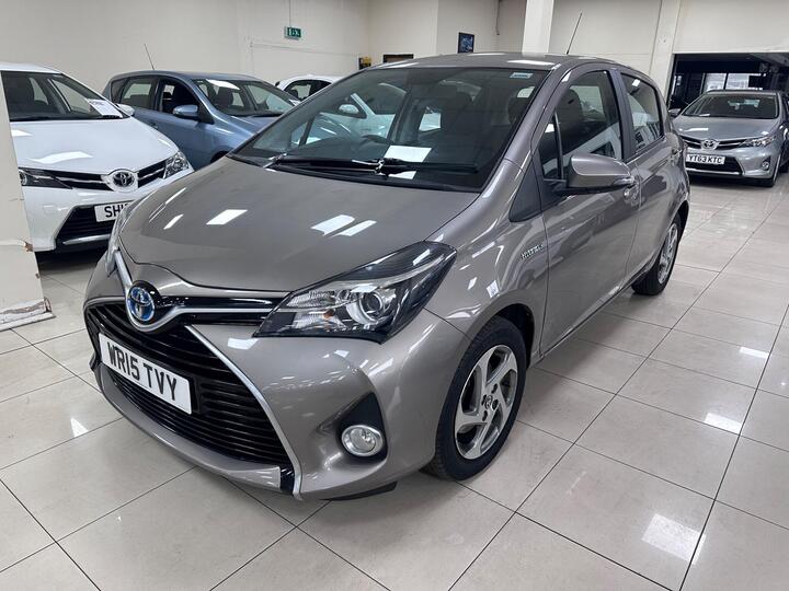 Toyota Yaris 1.5 VVT-h Icon E-CVT Euro 6 5dr