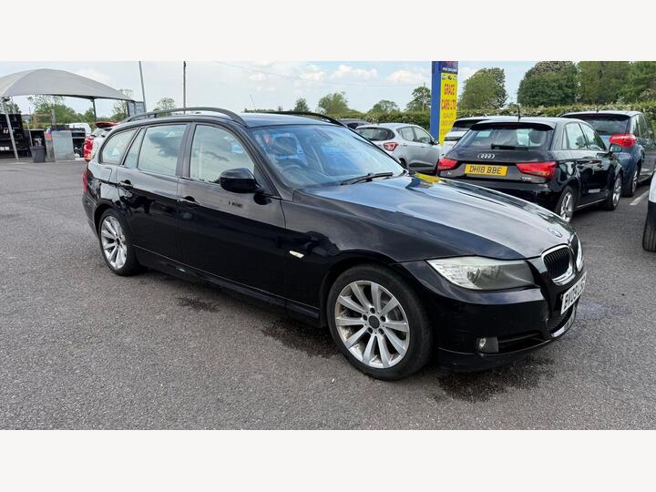BMW 3 Series 2.0 320d SE Touring Euro 5 5dr