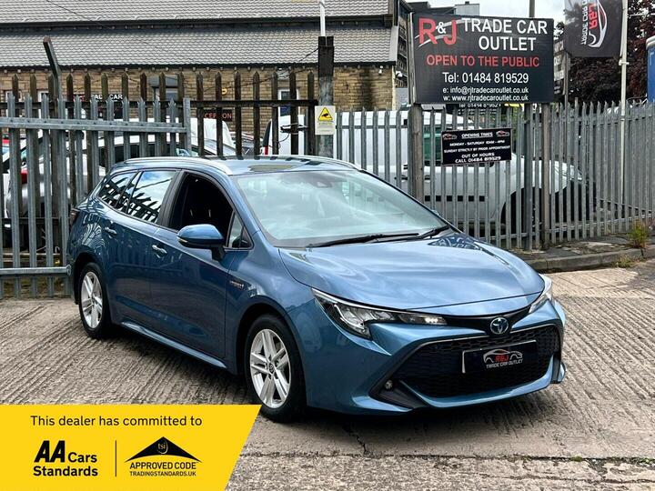 Toyota Corolla 1.8 VVT-h Icon Tech Touring Sports CVT Euro 6 (s/s) 5dr