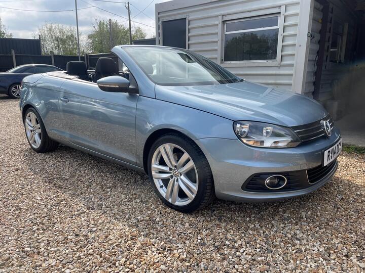 Volkswagen Eos 2.0 TDI BlueMotion Tech Sport Cabriolet DSG Euro 5 (s/s) 2dr