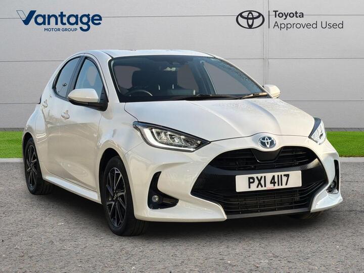 Toyota Yaris 1.5 VVT-h Design E-CVT Euro 6 (s/s) 5dr