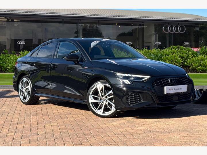 Audi A3 Saloon 2.0 TDI 35 Black Edition S Tronic Euro 6 (s/s) 4dr