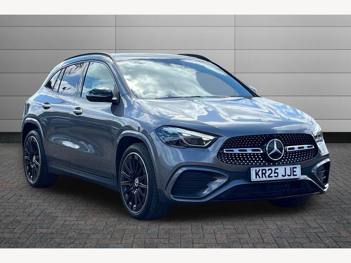 Mercedes-Benz GLA 2.0 GLA220d AMG Line (Premium Plus) 8G-DCT 4MATIC Euro 6 (s/s) 5dr Mercedes-Benz GLA 2.0 GLA220d AMG Line (Premium Plus) 8G-DCT 4MATIC Euro 6 (s/s) 5dr
