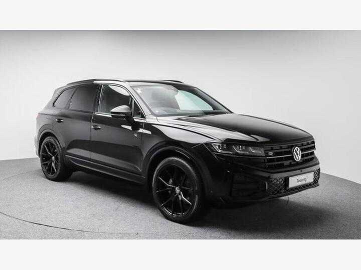 Volkswagen Touareg 3.0 TDI V6 Black Edition Tiptronic 4Motion Euro 6 (s/s) 5dr