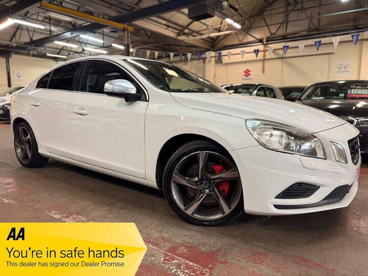 Volvo S60 3.0 T6 R-Design Lux Nav Geartronic AWD Euro 5 4dr