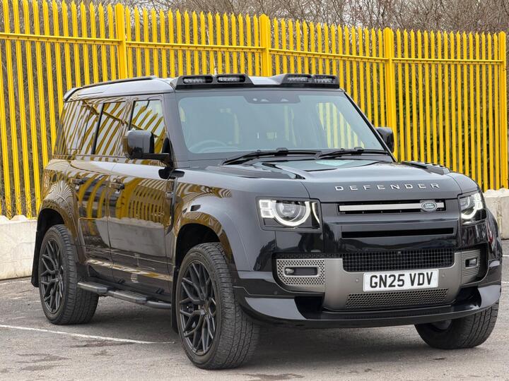 Land Rover Defender 110 3.0 D350 MHEV X-Dynamic SE Auto 4WD Euro 6 (s/s) 5dr