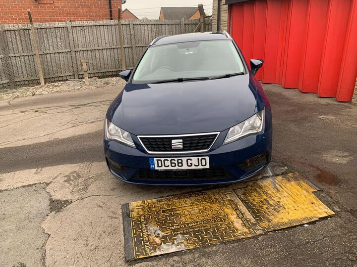 SEAT Leon 1.6 TDI SE Dynamic ST DSG Euro 6 (s/s) 5dr