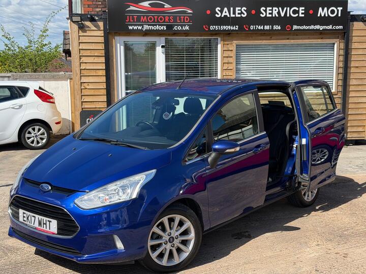 Ford B-Max 1.0T EcoBoost Titanium Navigator Euro 6 5dr