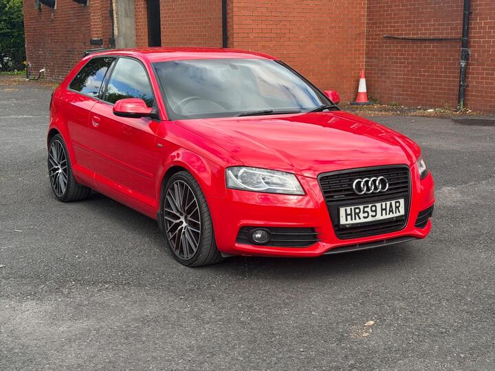 Audi A3 2.0 TDI Black Edition S Tronic Euro 5 (s/s) 3dr