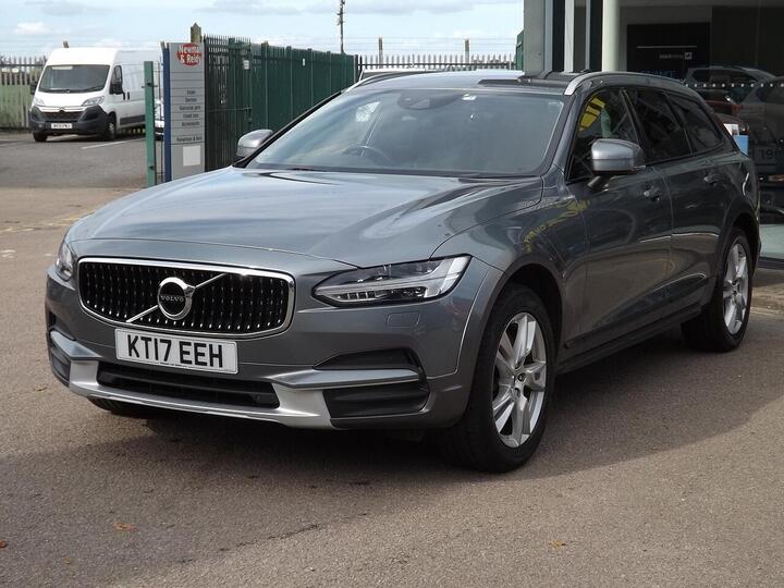 Volvo V90 Cross Country 2.0 D5 PowerPulse Pro Auto AWD Euro 6 (s/s) 5dr