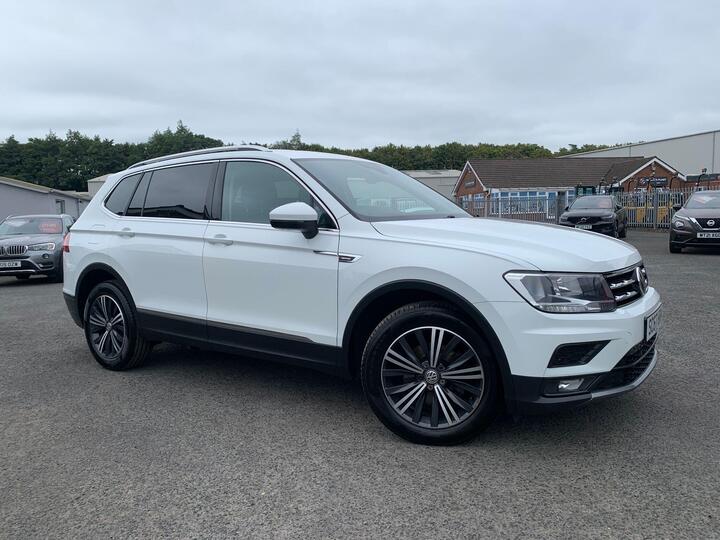 Volkswagen Tiguan Allspace 2.0 TDI SE Nav DSG 4Motion Euro 6 (s/s) 5dr Volkswagen Tiguan Allspace 2.0 TDI SE Nav DSG 4Motion Euro 6 (s/s) 5dr