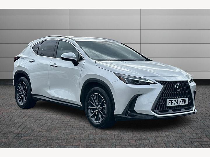 Lexus NX 2.5 450h+ 18.1kWh Premium E-CVT 4WD Euro 6 (s/s) 5dr