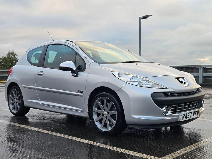 Peugeot 207 1.6 THP GTi 3dr Peugeot 207 1.6 THP GTi 3dr