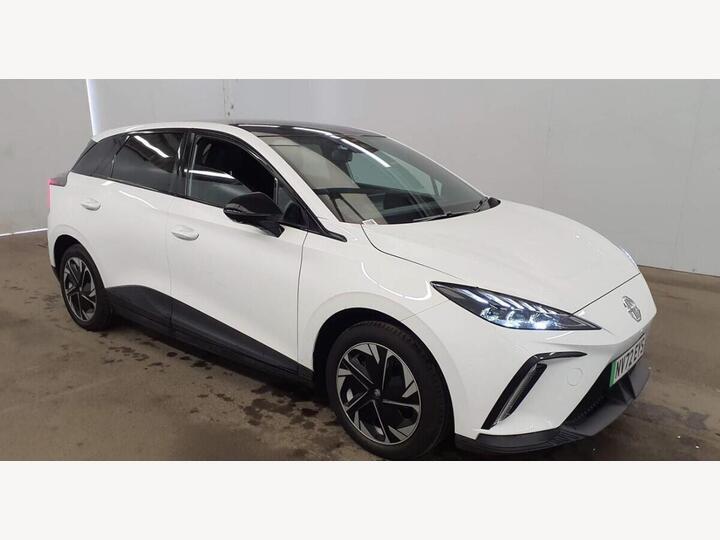 MG MG 4 64kWh Trophy Long Range Auto 5dr