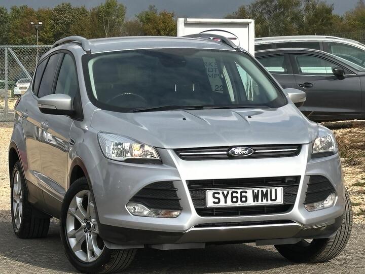 Ford Kuga 2.0 TDCi EcoBlue Zetec AWD Euro 6 (s/s) 5dr