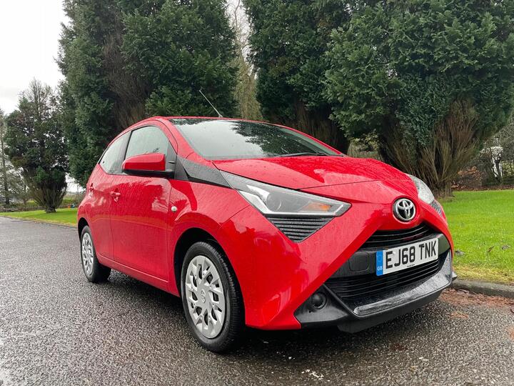 Toyota AYGO 1.0 VVT-i X-play Euro 6 5dr