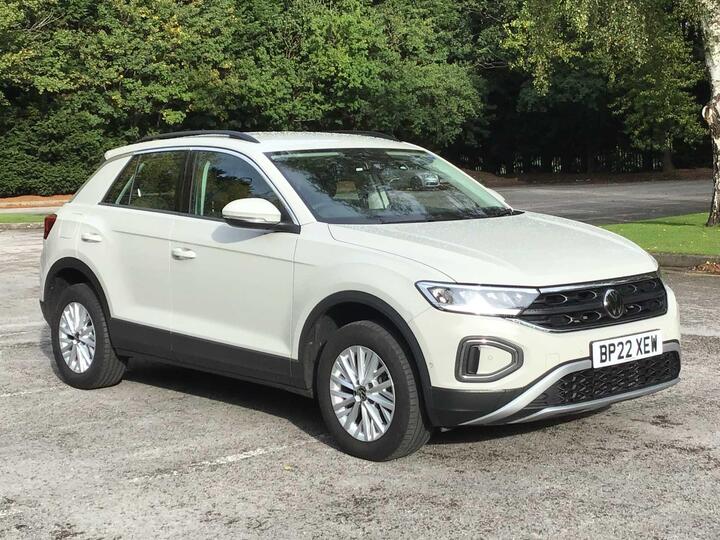 Volkswagen T-ROC 1.5 TSI Life DSG Euro 6 (s/s) 5dr Volkswagen T-ROC 1.5 TSI Life DSG Euro 6 (s/s) 5dr