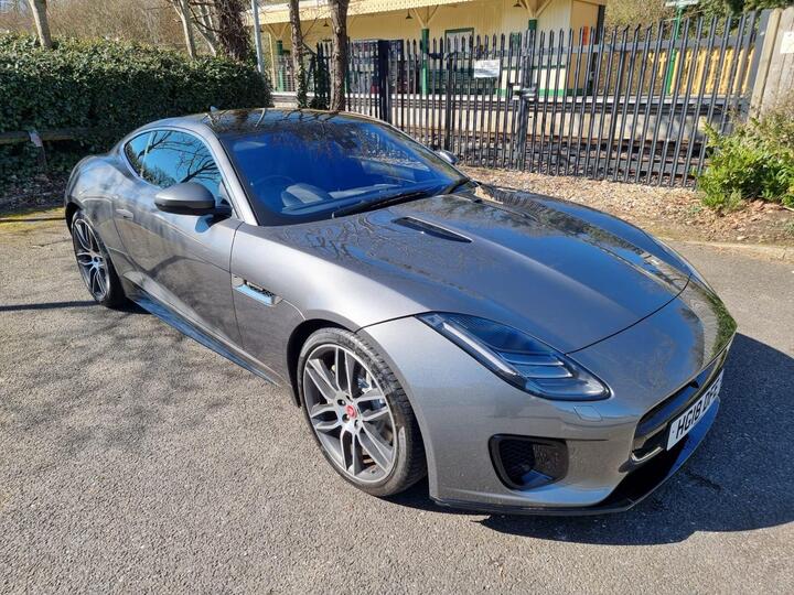 Jaguar F-Type 2.0i R-Dynamic Auto Euro 6 (s/s) 2dr