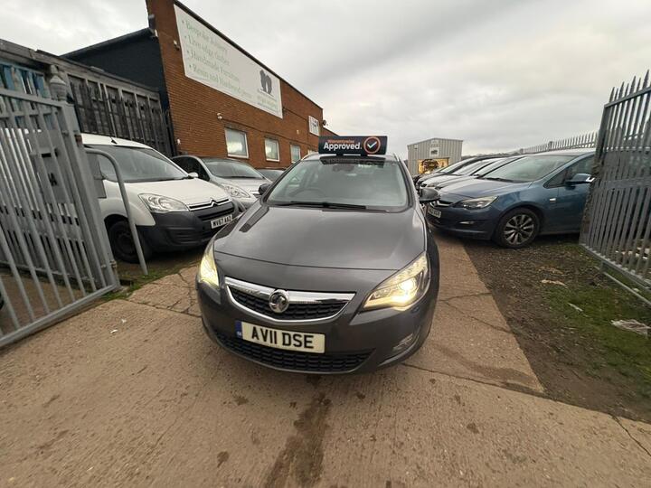 Vauxhall Astra 1.7 CDTi EcoFLEX SE Sports Tourer Euro 5 5dr