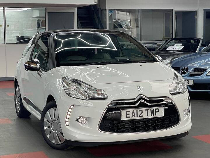 Citroen DS3 1.6 E-HDi Airdream DSport Plus Euro 5 (s/s) 3dr Citroen DS3 1.6 E-HDi Airdream DSport Plus Euro 5 (s/s) 3dr