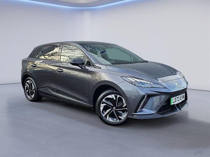 MG MG4 64kWh Trophy Long Range Auto 5dr